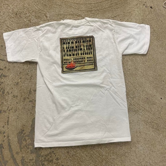 2001 Snowshoe 'Fire On The Mountain' Chili Cookoff Tee - Picture 1 of 4